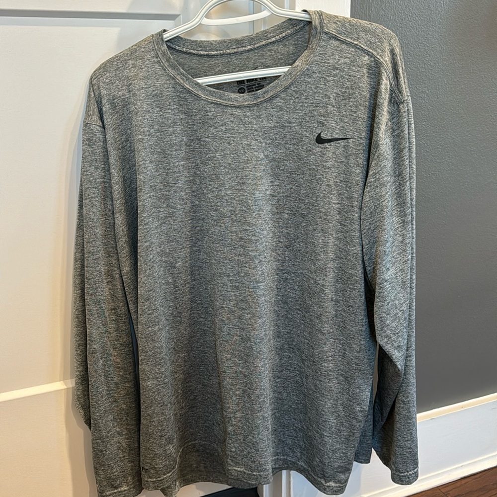 NIKE. Men’s, gray, DRI FIT, long sleeved shirt.